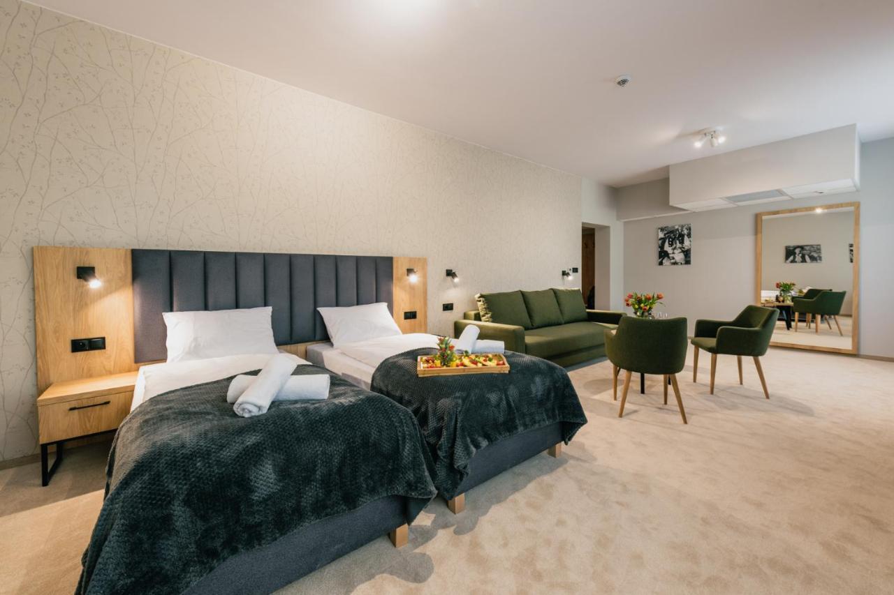 Country Club Zywiec Hotel Spa I Domki Caloroczne 외부 사진